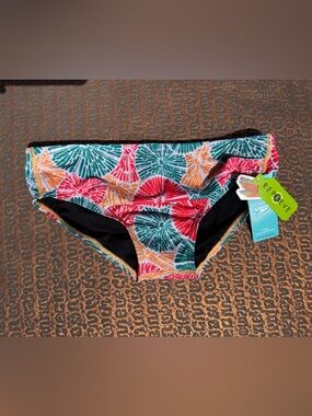 Speedo Men’s Floral Swim in Red, Green & Orange